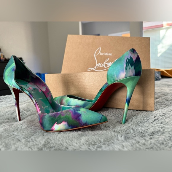 Christian Louboutin- Iriza Pointed Toe Half d'Orsay Pump - Picture 2 of 4